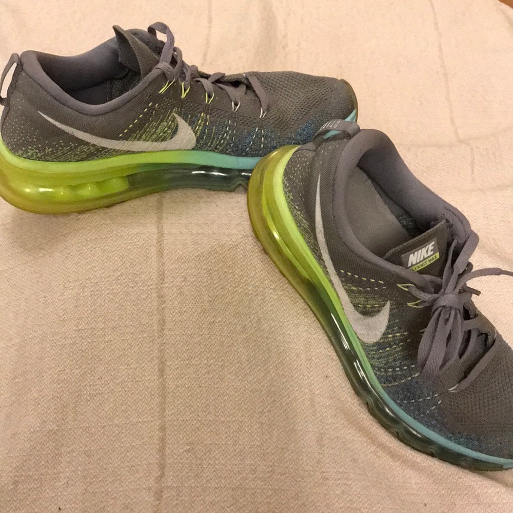 Nike Flyknit Max Ombré size 9.5